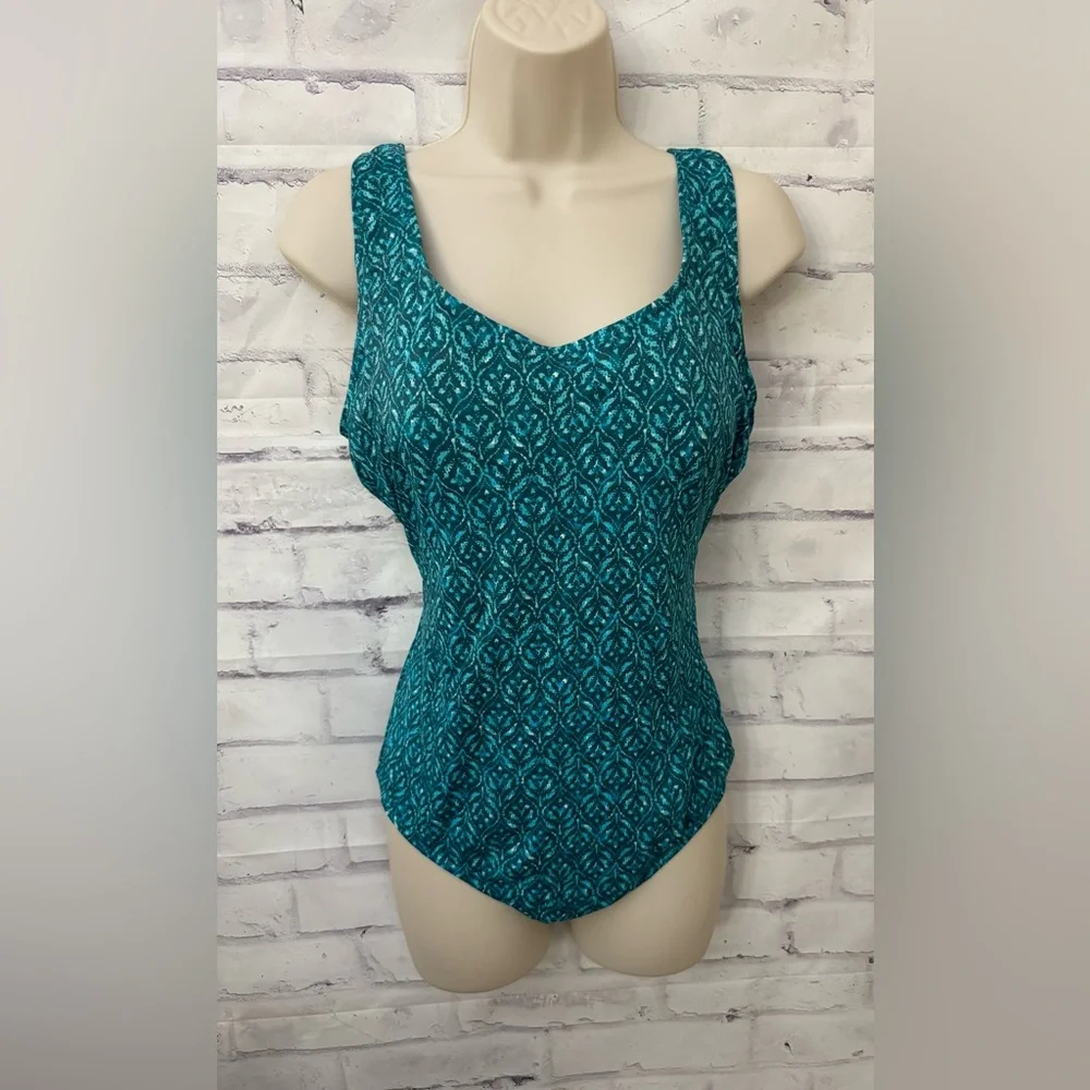 L.L.‎ Bean Size 12 Reg One Piece Swimsuit Slimming UPF 50 Blue Green Geometric